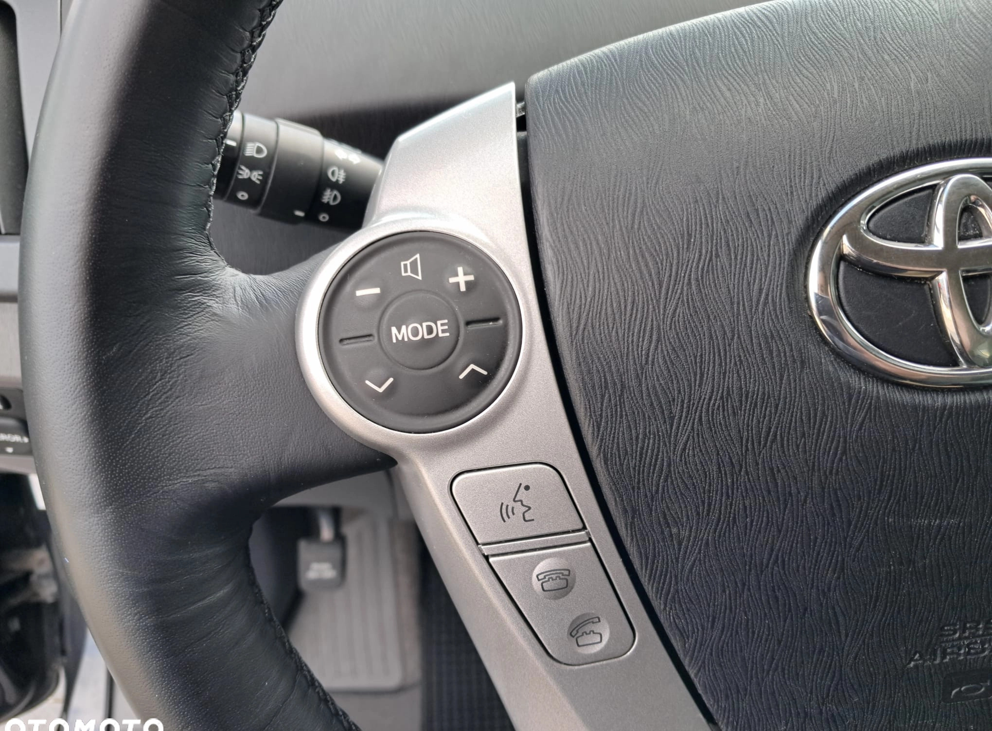 Toyota Prius cena 35000 przebieg: 383400, rok produkcji 2010 z Kostrzyn nad Odrą małe 301